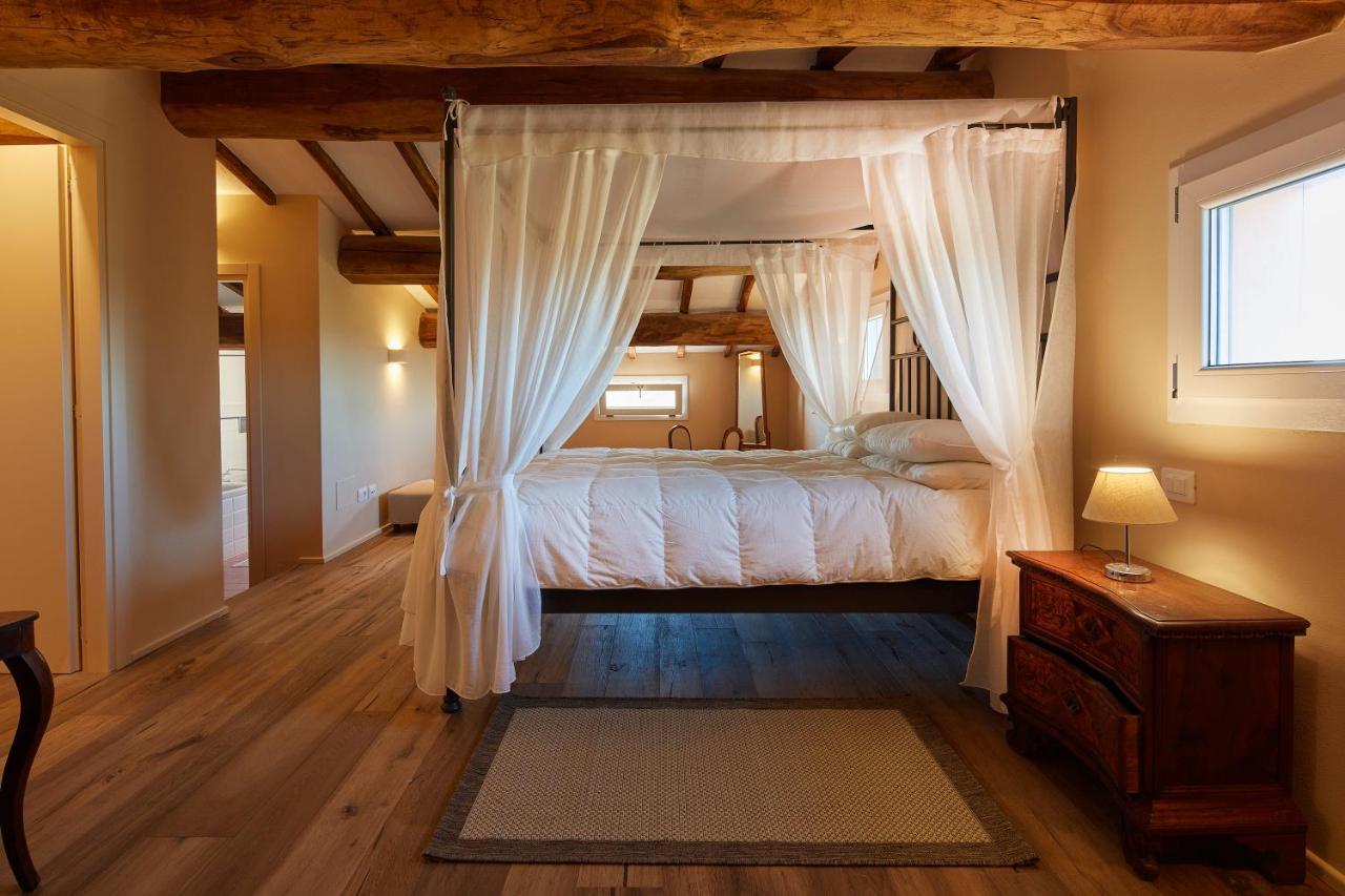 Poggio Tamantino, Villa Con Piscina In Maremma Poggio Cavallo ภายนอก รูปภาพ