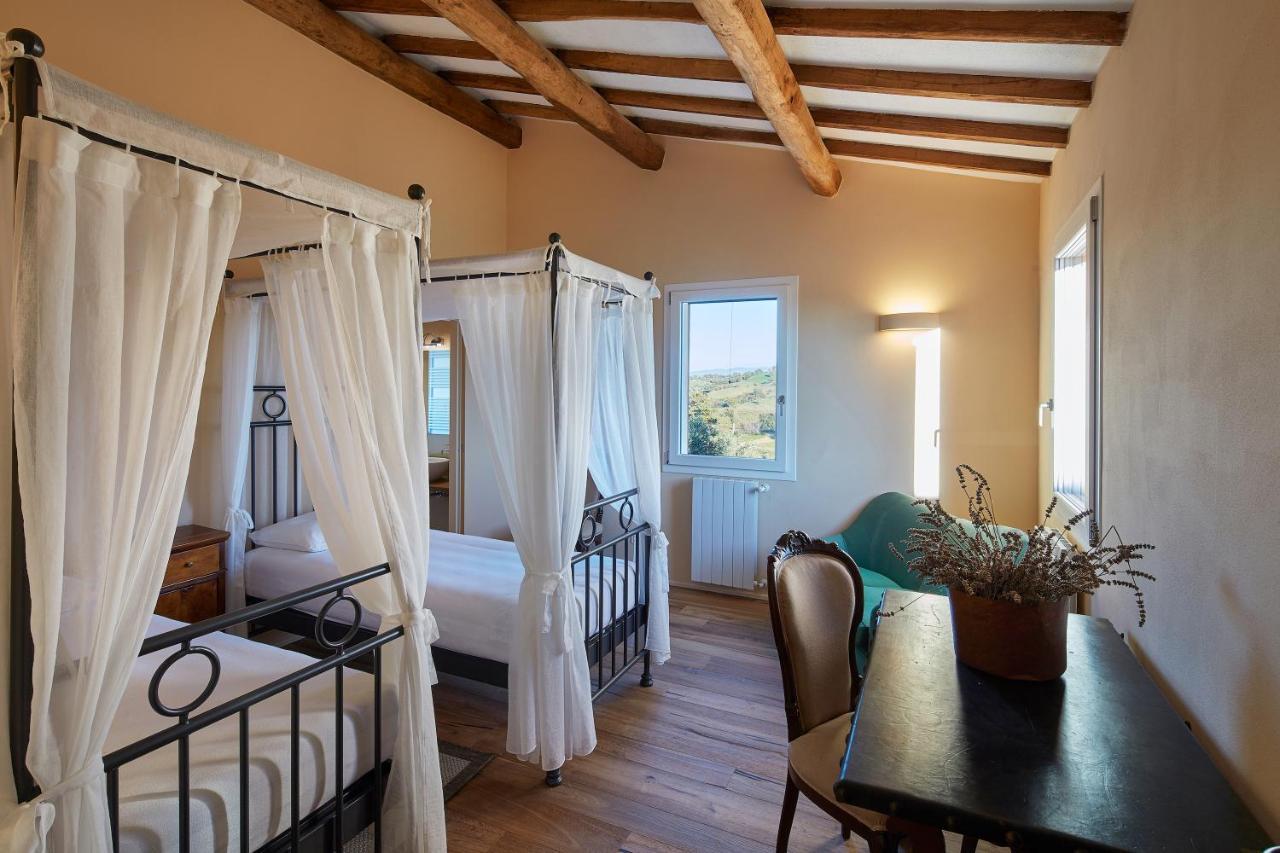 Poggio Tamantino, Villa Con Piscina In Maremma Poggio Cavallo ภายนอก รูปภาพ