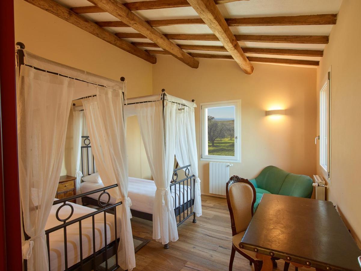 Poggio Tamantino, Villa Con Piscina In Maremma Poggio Cavallo ภายนอก รูปภาพ