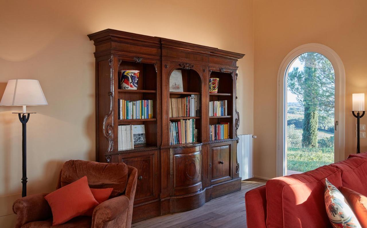 Poggio Tamantino, Villa Con Piscina In Maremma Poggio Cavallo ภายนอก รูปภาพ