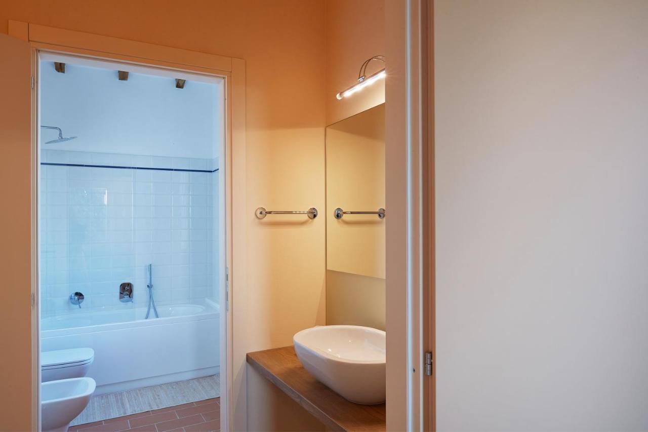Poggio Tamantino, Villa Con Piscina In Maremma Poggio Cavallo ภายนอก รูปภาพ